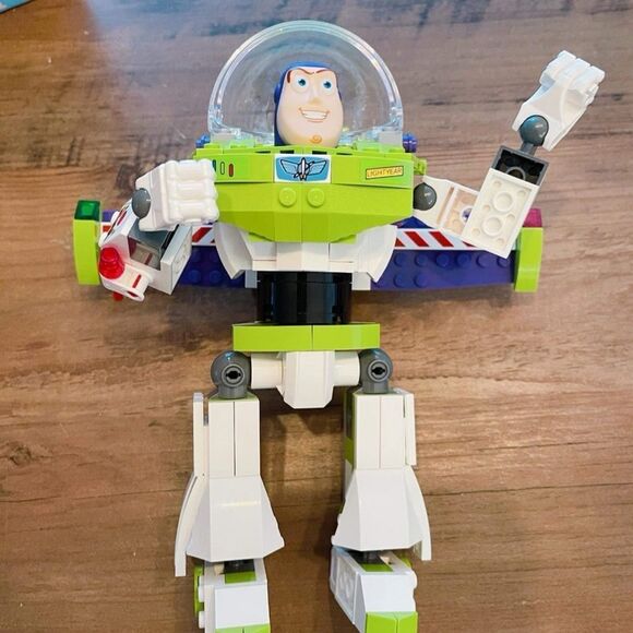 Retired Lego Construct-a-Buzz Set # 7592 - Picture 8 of 11